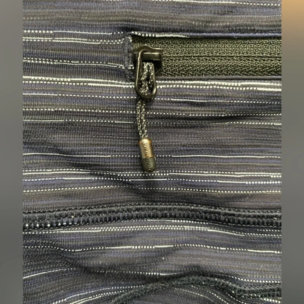 Lululemon Speed Crop Cyber Stripe Naval Blue Black Leggings
